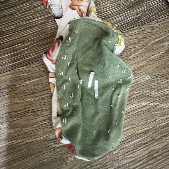 Posh Peanut Mushroom and Leaf Print Kids Footie 18-24 Months - Picture 3 of 4